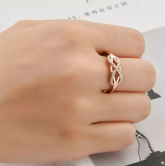 NEW Rose Gold Infinity Cross x Knot Ring - Picture 6 of 6